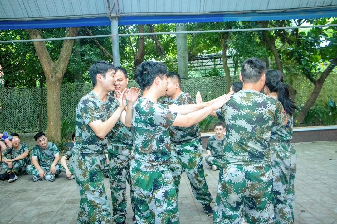 13认真游戏-1-修.jpg